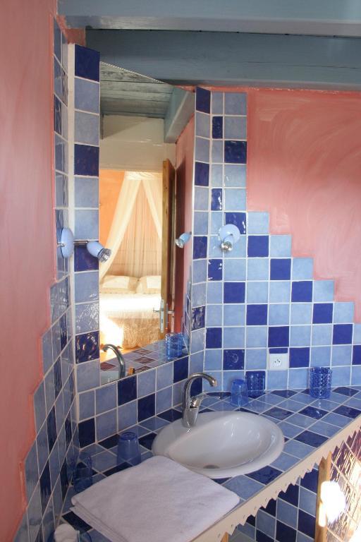 Chambres D'Hotes La Cime Beaujolaise Poule-lès-Écharmeaux 객실 사진