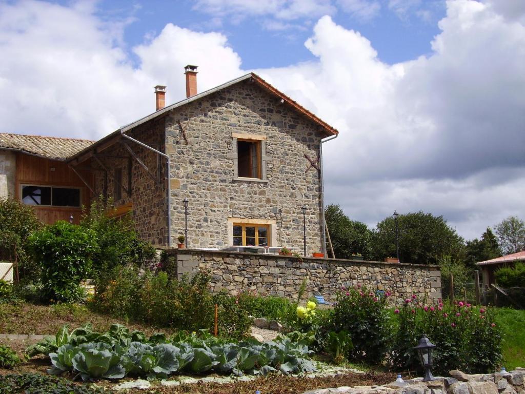 Chambres D'Hotes La Cime Beaujolaise Poule-lès-Écharmeaux 외부 사진